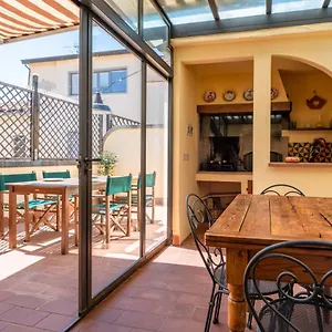 Terrace At 10 Mins From The Duomo - Homeunity Apartment